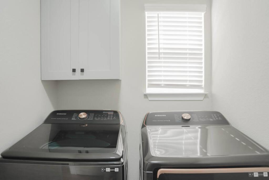 Lamar Villa-3 Bed 2.5 Bath With Outdoor Kitchen San Antonio Luaran gambar
