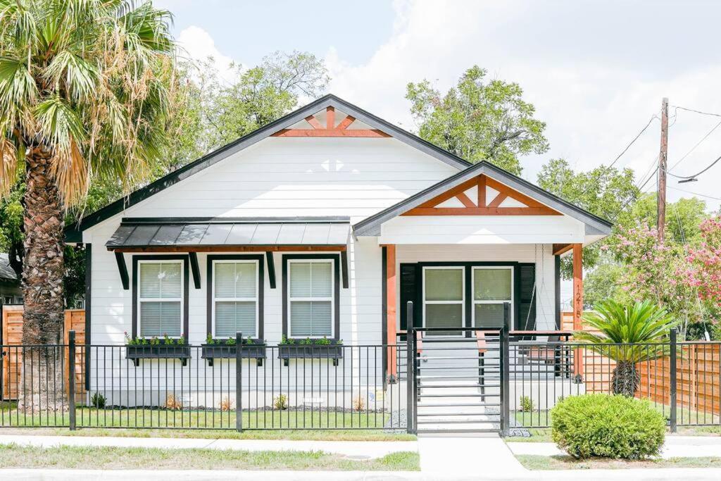 Lamar Villa-3 Bed 2.5 Bath With Outdoor Kitchen San Antonio Luaran gambar