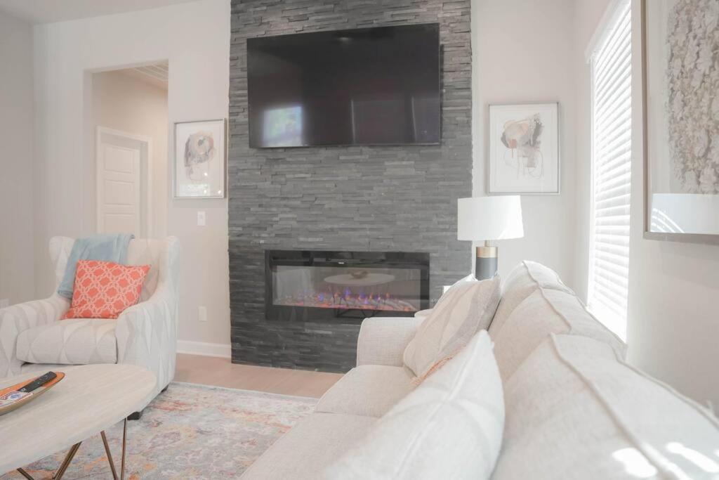 Lamar Villa-3 Bed 2.5 Bath With Outdoor Kitchen San Antonio Luaran gambar